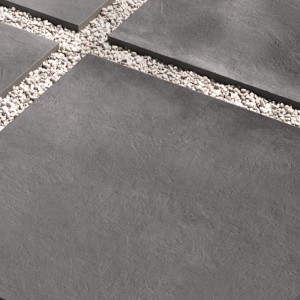 Keramická dlažba Ceramiche Supergres v nabídce obchodu Gremis - velké bloky šedé dlažby